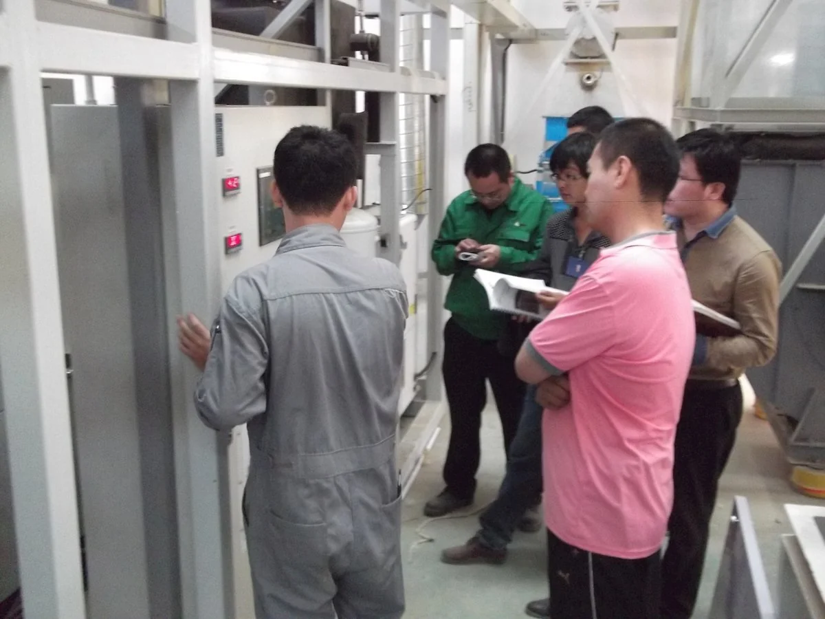 Refrigerator Foam R-11 / R-141b Degassing & Recovery Plant photo 1