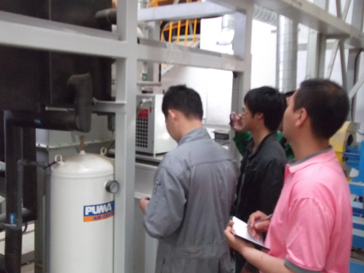 Refrigerator Foam R-11 / R-141b Degassing & Recovery Plant photo 16